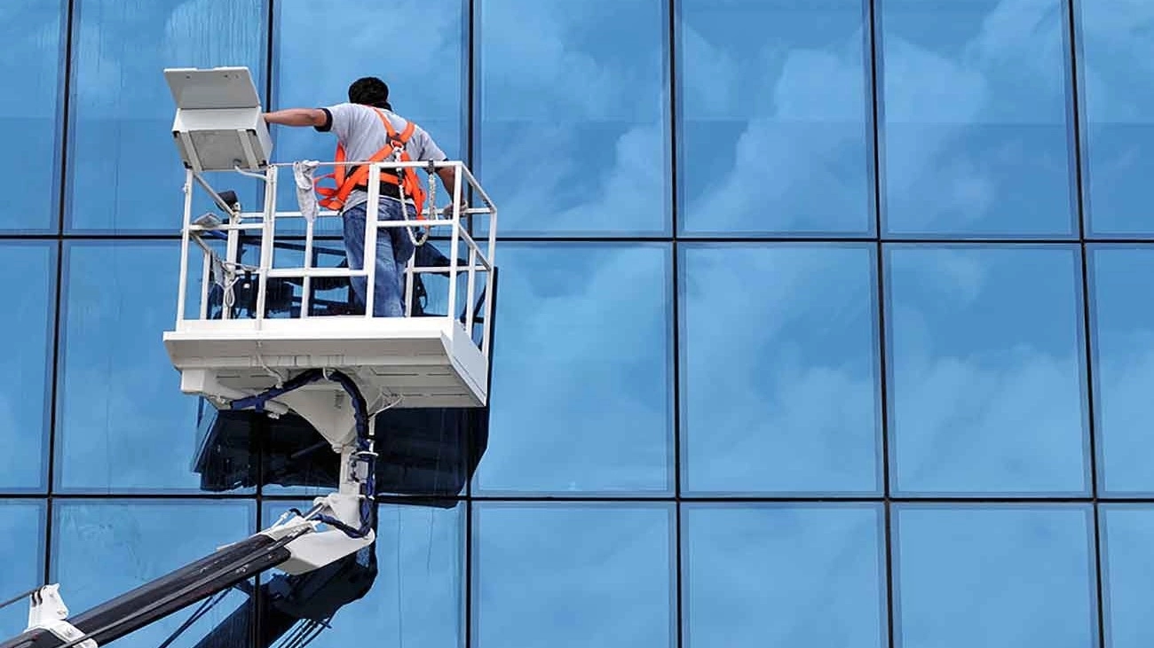 بهترین تکنیک‌های مدرن نماشویی بدون آسیب به نمای ساختمان، کفسابی درخشان کرج
